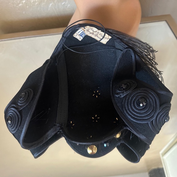 INVENTIVE 1940\'S BLACK FELT CAP WITH GOLD STUDS, BEADS & SATIN BAND TRIM